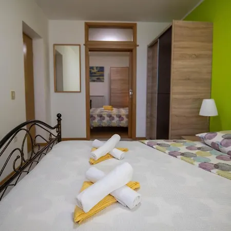 Apartments Vrenjak 2 Portoroz Exterior photo