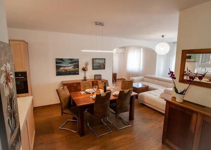 Apartments Vrenjak 2